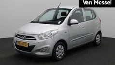 Grijs, metallic lak Gebruikt 2013 Hyundai i10 Hatchback | € 4.900 (Eerlijke prijs)