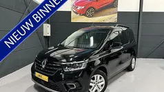 Gebruikt 2023 Renault Kangoo MPV | € 31.750 (Eerlijke prijs)
