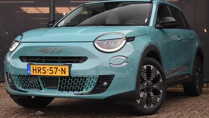 Occasion 2025 Fiat 600 La Prima SUV | € 28.895 (Eerlijke prijs)