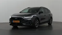 Grijs Gebruikt 2024 Ford Focus ST-Line Stationwagen | € 30.330 (Eerlijke prijs)