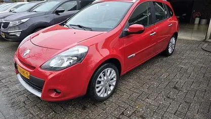 Gebruikt 2010 Renault Clio GrandTour Dynamique Stationwagen | € 5.450 (Eerlijke prijs)