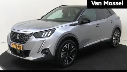 Grijs Occasion 2021 Peugeot e-2008 GT SUV | € 17.940 (Eerlijke prijs)