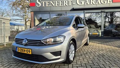Occasion 2015 VW Golf Sportsvan Comfortline MPV | € 12.200 (Goede deal)