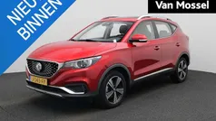Rood Gebruikt 2020 MG ZS Luxury Sedan | € 15.495 (Eerlijke prijs)