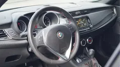 Gebruikt 2016 Alfa Romeo Giulietta Hatchback | € 14.945 (Eerlijke prijs)