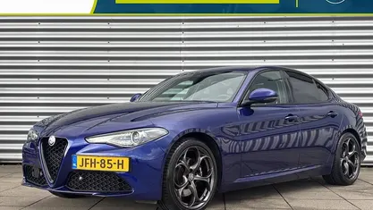 Gebruikt 2020 Alfa Romeo Giulia Sprint Sedan | € 35.920 (Eerlijke prijs)