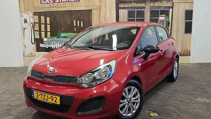 Occasion 2014 Kia Rio Comfort Hatchback | € 5.495 (Eerlijke prijs)