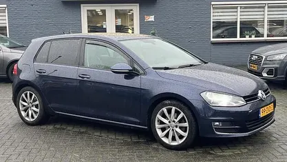 Occasion 2013 VW Golf VII Highline Hatchback | € 7.450 (Eerlijke prijs)