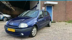 Blauw Gebruikt 1999 Renault Clio II Hatchback | € 749 (Eerlijke prijs)