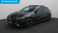 Zwart (metallic) Gebruikt 2025 Mercedes CLA250e Shooting Brake AMG line Plus Stationwagen | € 42.750 (Eerlijke prijs)