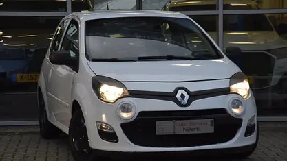 Wit Gebruikt 2012 Renault Twingo Dynamique Hatchback | € 1.999 (Super prijs)