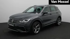 Grijs Gebruikt 2022 VW Tiguan R-line SUV | € 34.900 (Goede deal)