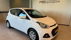 Wit Gebruikt 2016 Hyundai i10 Comfort Hatchback | € 6.750 (Eerlijke prijs)