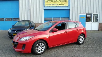 Occasion Mazda 3 105 PK (77 kW) 2012 Rood Hatchback