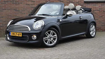 Zwart Occasion 2013 Mini One Cabriolet Chili Cabriolet | € 9.949 (Eerlijke prijs)