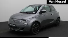Grijs Gebruikt 2023 Fiat 500e La Prima Hatchback | € 24.900 (Eerlijke prijs)