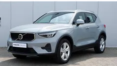 Grijs, metallic lak Gebruikt 2024 Volvo XC40 Core SUV | € 42.750 (Goede deal)