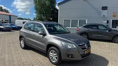 Grijs Gebruikt 2009 VW Tiguan Comfortline SUV | € 4.450 (Eerlijke prijs)
