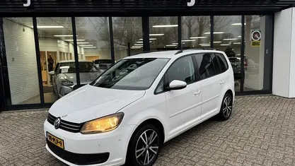 Wit Gebruikt 2011 VW Touran Comfortline MPV | € 3.900 (Super prijs)