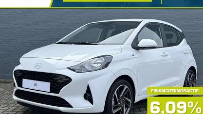 Wit Occasion 2024 Hyundai i10 Edition Hatchback | € 16.699 (Eerlijke prijs)