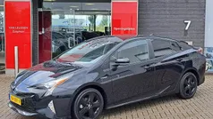 Zwart Gebruikt 2016 Toyota Prius Edition Hatchback | € 17.900 (Eerlijke prijs)