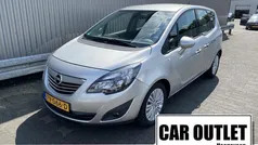 Grijs Gebruikt 2011 Opel Meriva Edition MPV | € 4.450 (Goede deal)