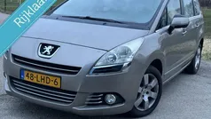 Grijs Gebruikt 2010 Peugeot 5008 MPV | € 1.950 (Super prijs)