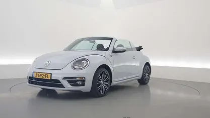 Gebruikt 2017 VW Beetle Sound Cabriolet | € 23.900 (Eerlijke prijs)