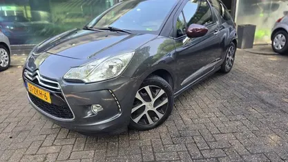 Grijs Gebruikt 2012 Citroën DS3 Chic Hatchback | € 5.450 (Eerlijke prijs)