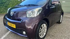 Gebruikt 2009 Toyota iQ Comfort Hatchback | € 4.450 (Eerlijke prijs)