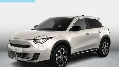 Occasion 2025 Fiat 600E La Prima SUV | € 31.990 (Eerlijke prijs)