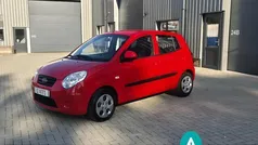 Rood, metallic lak Gebruikt 2008 Kia Picanto Hatchback | € 1.795 (Eerlijke prijs)