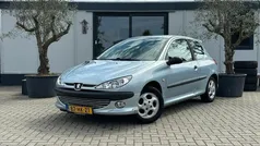 Gebruikt 2001 Peugeot 206 Hatchback | € 1.145 (Eerlijke prijs)