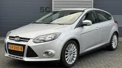 Grijs Gebruikt 2012 Ford Focus Hatchback | € 4.950 (Eerlijke prijs)