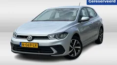 Grijs Gebruikt 2021 VW Polo Life Hatchback | € 17.950 (Eerlijke prijs)