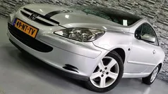 Gebruikt 2004 Peugeot 307 CC Cabriolet | € 2.995 (Eerlijke prijs)