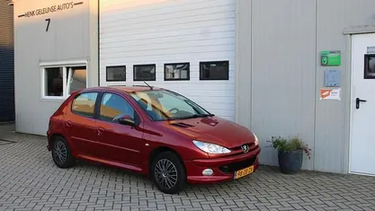 Occasion Peugeot 206 Forever 75 PK (55 kW) 2008 Hatchback