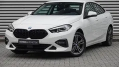Wit Gebruikt 2022 BMW 218 Sport Line Coupé | € 27.900 (Goede deal)