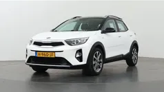 Gebruikt 2020 Kia Stonic SUV | € 15.630 (Eerlijke prijs)