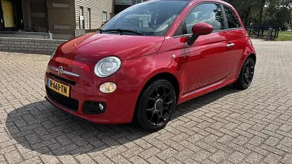 Rood Occasion 2015 Fiat 500S Sport Hatchback | € 7.945 (Eerlijke prijs)