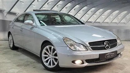 Grijs (metallic) Occasion 2005 Mercedes CLS500 Sedan | € 6.999 (Super prijs)