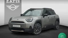 Gebruikt 2025 Mini Aceman Comfort SUV | € 39.400 (Eerlijke prijs)