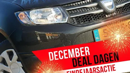 Zwart Gebruikt 2015 Dacia Sandero Lauréate Hatchback | € 4.925 (Super prijs)