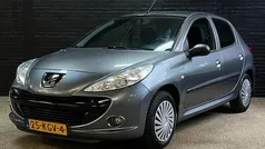 Grijs Gebruikt 2010 Peugeot 206+ Hatchback | € 2.950 (Eerlijke prijs)