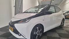 Wit Gebruikt 2017 Toyota Aygo Hatchback | € 8.750 (Eerlijke prijs)