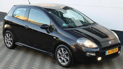 Gebruikt 2012 Fiat Punto Evo Dynamic Hatchback | € 2.445 (Eerlijke prijs)