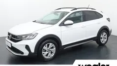 Wit Gebruikt 2022 VW Taigo Life SUV | € 19.840 (Eerlijke prijs)