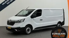 Wit Gebruikt 2024 Renault Trafic Van | € 23.690 (Eerlijke prijs)