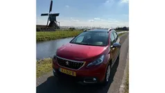 Rood Gebruikt 2017 Peugeot 2008 Allure SUV | € 11.500 (Eerlijke prijs)