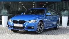 Blauw Gebruikt 2019 BMW 318 Executive Stationwagen | € 23.850 (Eerlijke prijs)